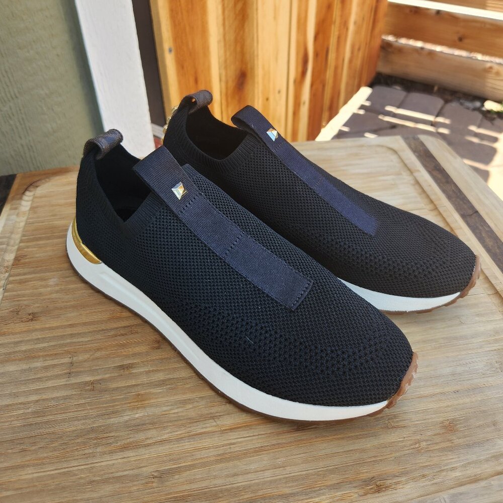 NWOB Michael Kors Bodie Black Gold Sneakers